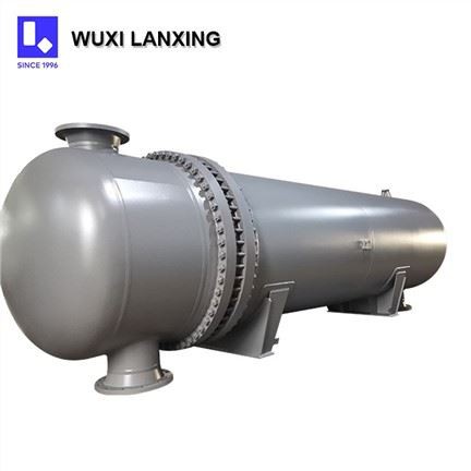 Skelja- og rörhitaskiptir notaður fyrir jarðolíuiðnað